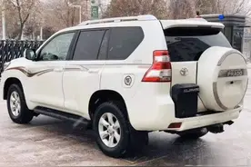 2020款“普拉多”正式亮相，车长超5米，V6+差速锁，比途乐更炫酷图片