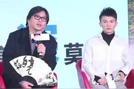 童年被骂“人妖”，后遭那英“抛弃”，“宝藏男孩”周深经历了啥图片
