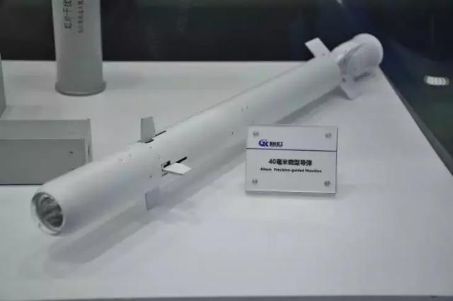 1发不够？再来5发！中国迷你单兵导弹一人带6发专教狙击手做人