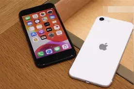 这四种使用习惯手机最容易坏，你有没有中招？图片