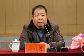 不正视历史、唯皇史观？二月河的"帝王系列"是他的大帝梦吗？图片