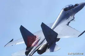 印度买最好的，中国买最差的，中印两国购买的苏-30战斗机对比图片