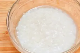 这道粥有菜有肉营养好，老人孩子都爱吃，很简单快来试试图片