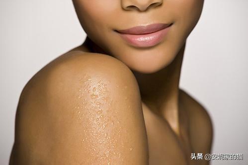 一片一片的鸡皮疙瘩