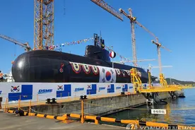 韩国最新大型AIP潜艇下水，带6个垂发，远程作战能力十分罕见图片