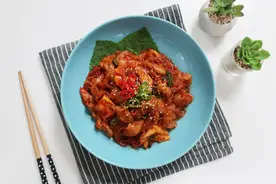 简单美食之《辣炒鲜蔬小肠》的做法图片