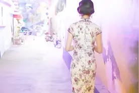旗袍美女叼玫瑰，撩人的十种姿势！超清视频封面