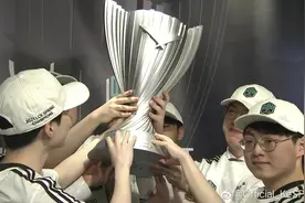 DK夺冠赛后群访ShowMaker：想在MSI遇到Nuguri，至少击杀他三次图片