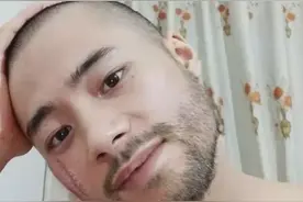 ps恶搞：求大神p成瑜伽高手，结果给P成了重伤图片