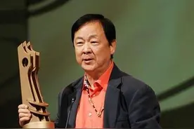 76岁功夫巨星王羽被造谣去世，女儿现身回应！晚年失智久居医院图片