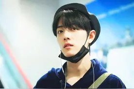 肖战粉丝川美大规模聚集邪教式追星，涂鸦墙被污染？官方回应来了图片