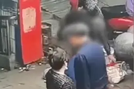 湖南株洲一女子以介绍对象为由 专挑八旬老人搭讪扒窃钱财被刑拘图片