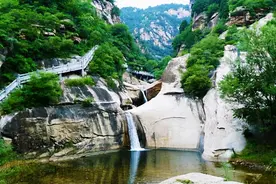 北京一景区走红，距北京城80余公里，门票45元，京北最美的风景区图片