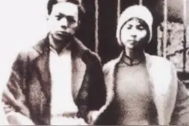 革命英雄假扮夫妻，被逮捕后却假戏真做，在刑场上举行婚礼图片