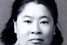 女兵何子友：武功堪比许世友，100岁和少林高手过招，曾铁拳毙敌图片