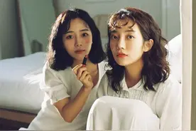 和闺蜜见面，这样拍照也太美好了吧图片