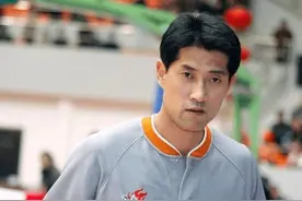 辽宁队传奇后卫——李晓勇图片