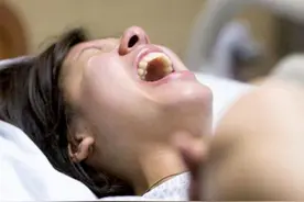 比顺产更痛的“手剥胎盘”：就像肉被拽掉！这几类孕妈易中招图片