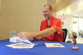 火箭连签6人！升级球探团队！引入灰熊总经理！选秀似乎势在必得图片