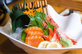 含“寄生虫”比较多的3种海鲜，没营养还贵，老板自己从不吃图片