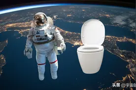 宇航员太空拉的屎都去哪了？可能正落在你的头上，甚至被吸入图片