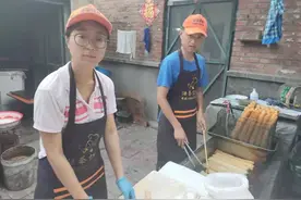 直接送店面！90后夫妻送出一家油条店，一个月能赚上万元图片