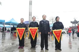 奔跑吧，乘风破浪的钦州警营巾帼之花们！图片