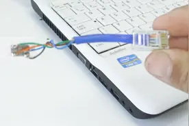 国外大神用一张手机卡和一段网线做成神器，竟然能上网？可能么？视频封面