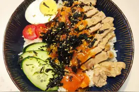 日式猪扒饭图片