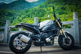 运动的灵魂复古的外衣—5.58万幼狮800深度测评图片