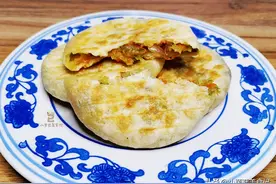 无论烙什么饼，和面时多加一种料，烙出的饼酥脆松软，凉了也不硬图片