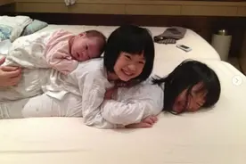 小S二女儿晒一家三口，颜值飙升超妈妈，许雅钧与老婆夫妻相抢镜图片
