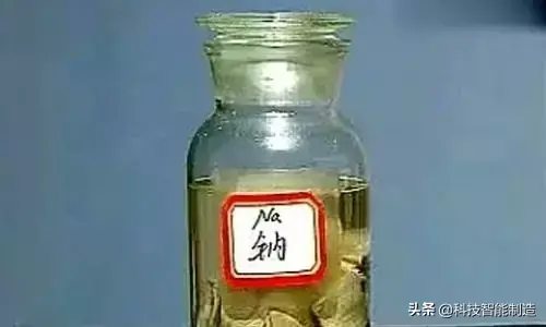 化学元素周期表顺口溜来记，实在太简单，化学元素从小就要开始学