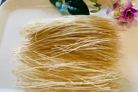挑选红薯粉条有妙招，农村大妈教你6诀窍，轻松变真假，很实用图片