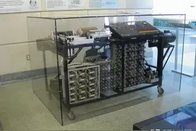 他发明了世界上第一台电子计算机却不被接纳，三十年后才被认可图片