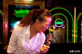 明码标价提供“服务”，一次消费花上万元，KTV的歪风该叫停了图片