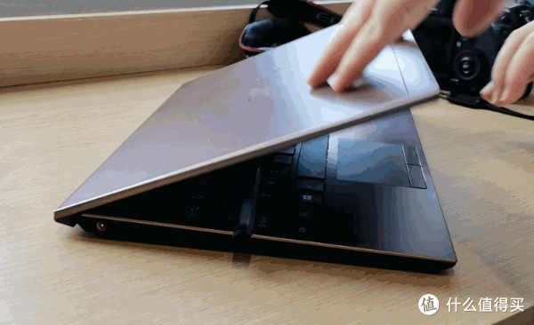 2021�����Ʒ�Ƽ������������ߺ�Ӱ������һ���򾡣������õ�װ��