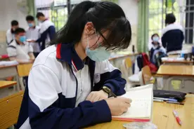 高考后才知道，“普通班”和“重点班”的学生，差的不是一星半点图片