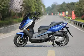 宏佳腾曲线救国，光速宏佳腾APLUS400三足鼎立图片