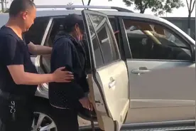 88岁老人看望97岁姐姐迷路：见不了几回了图片