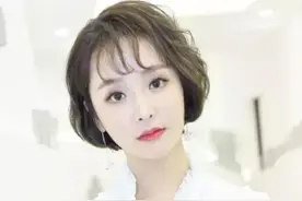 《新手驾到》女嘉宾穿厚底鞋开车，戚薇用3个字点评，网友：犀利图片