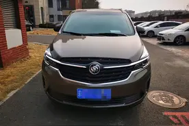 全新别克GL8全用途豪华旗舰商务，家用更合适油耗更感人图片