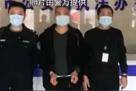 尴尬了，男子被核查身份信息时，竟然掏出两张不同的身份证图片