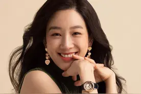 《金三顺》女二40岁了反而回春？郑丽媛整容之后逆袭成女神图片