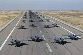 中美军事实力深度对比！妄自菲薄，是我们犯的最大的错图片