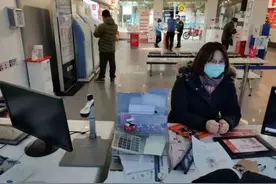 抗疫在社区｜居家隔离期，手机SIM卡坏了怎么办？居委会干部打了N个电话解难题图片