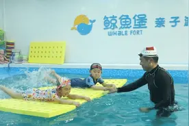 宝贝们！学习游泳时这几点水感练习必不可少图片
