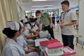 万宁组织2020年应征青年分批上站体检图片