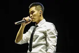 “与老人对话不到五分钟”柳爽谈《漠河舞厅》爆火：现代社会对保守爱情观的某种共情图片