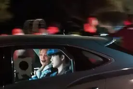 宁静周震南综艺路透曝光，构图像电影场景，站姐审美太赞图片